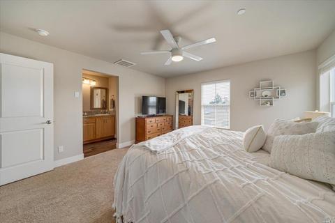 692 E Cotati Ave, Cotati, CA 94931 photo 29