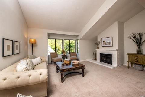 4 Flicker Dr, Novato, CA 94949 photo 4