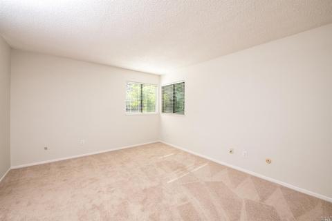 4 Flicker Dr, Novato, CA 94949 photo 21