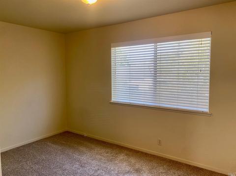 205 Main Cir, Ukiah, CA 95482 photo 7