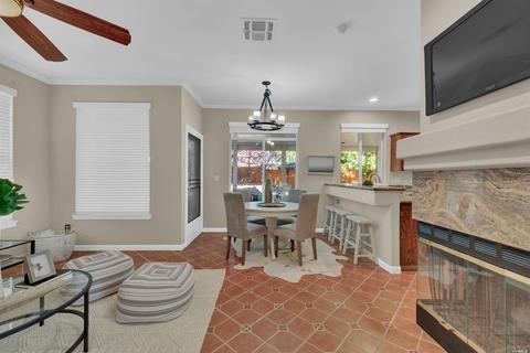 237 Shadowhawk Ct, Vacaville, CA 95688 photo 32