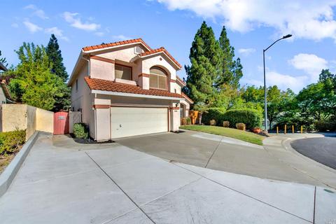 237 Shadowhawk Ct, Vacaville, CA 95688 photo 3