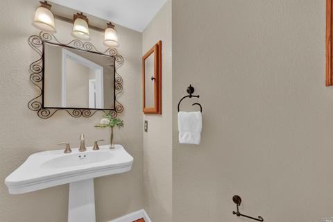 237 Shadowhawk Ct, Vacaville, CA 95688 photo 41
