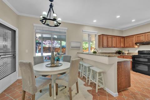 237 Shadowhawk Ct, Vacaville, CA 95688 photo 28