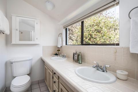 115 West St, Sausalito, CA 94965 photo 10