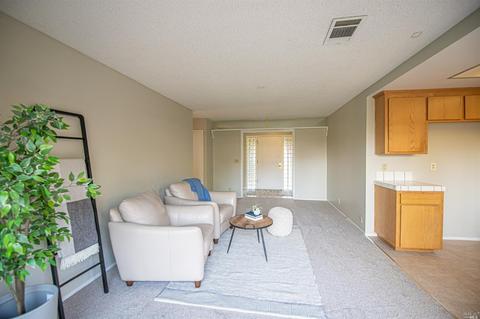 730 Corte Crestview, Vacaville, CA 95688 photo 10