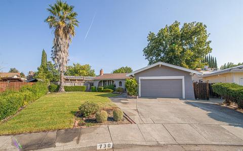 730 Corte Crestview, Vacaville, CA 95688 photo 2