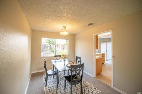 730 Corte Crestview, Vacaville, CA 95688 photo 23