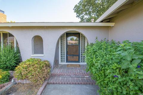 730 Corte Crestview, Vacaville, CA 95688 photo 5