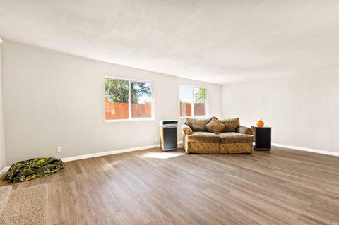 109 Charles Ct, Vallejo, CA 94591 photo 17
