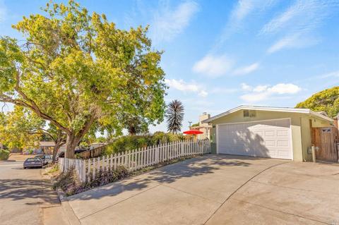 109 Charles Ct, Vallejo, CA 94591 photo 2