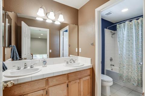 8308 Vercelli Ct, Windsor, CA 95492 photo 36