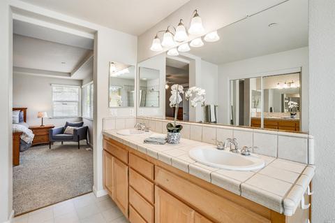 8308 Vercelli Ct, Windsor, CA 95492 photo 31