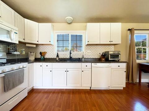45 Fairview Ct, Ukiah, CA 95482 photo 9