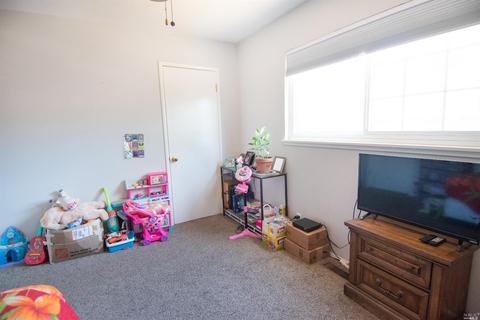 601 W D St N, Dixon, CA 95620 photo 11