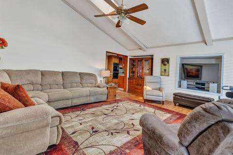 369 Tulip St, Fairfield, CA 94533 photo 13