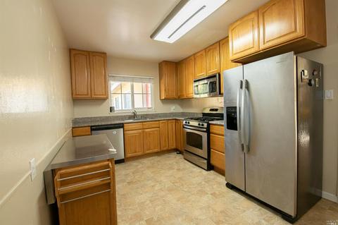 1843 Minnesota St, Fairfield, CA 94533 photo 13