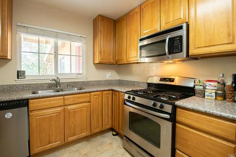 1843 Minnesota St, Fairfield, CA 94533 photo 14