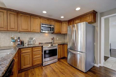 112 Dover Way, Vacaville, CA 95687 photo 13