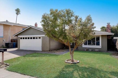 112 Dover Way, Vacaville, CA 95687 photo 2