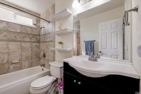 112 Dover Way, Vacaville, CA 95687 photo 34
