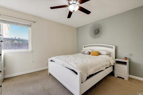 112 Dover Way, Vacaville, CA 95687 photo 20