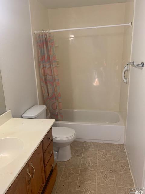2448 Baltic Dr, Fairfield, CA 94533 photo 23