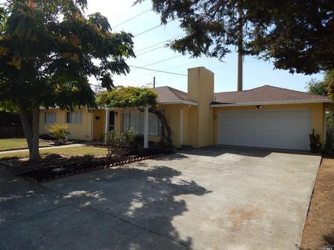 745 Oakwood Ave, Vallejo, CA 94591 photo 2