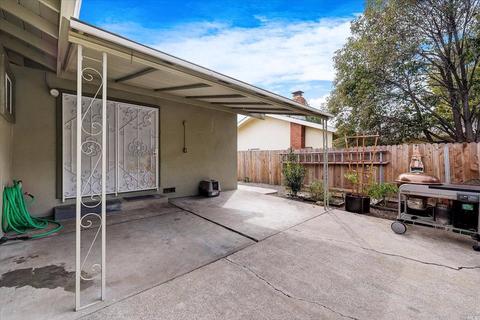 2002 Buckingham Dr, Fairfield, CA 94533 photo 40