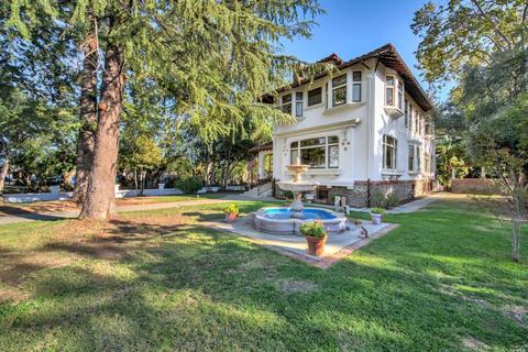 1031 W A St, Dixon, CA 95620 photo 3