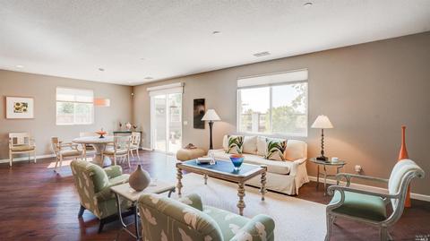 1387 Couples Cir, Fairfield, CA 94533 photo 5