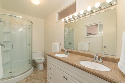 4 Devonshire Dr, Novato, CA 94947 photo 15