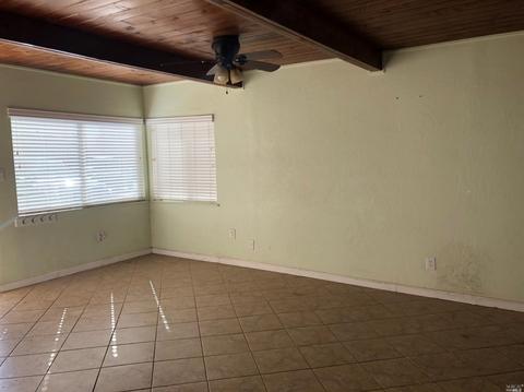 22-24 Solano Dr, Dixon, CA 95620 photo 3