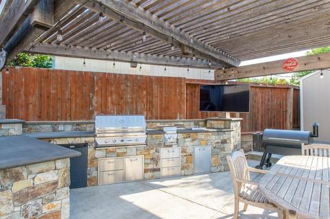 1361 Golf Course Dr, Windsor, CA 95492 photo 10