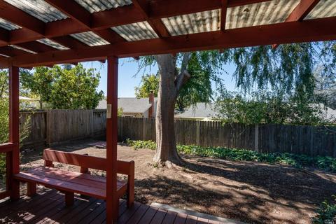 327 Beech Ave, Santa Rosa, CA 95409 photo 21