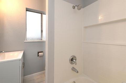 608 Hilton Ave, Vallejo, CA 94591 photo 16