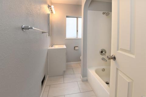 608 Hilton Ave, Vallejo, CA 94591 photo 15