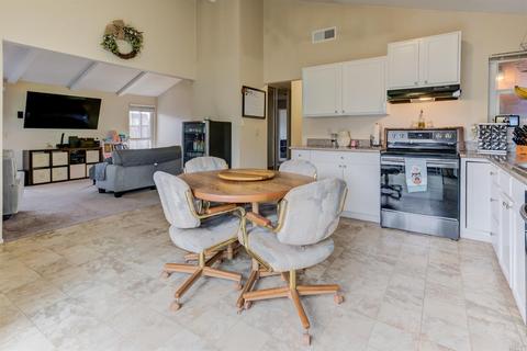 229 Dutch Flat Ct, Vallejo, CA 94589 photo 8