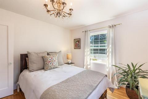 68 Spring St, Napa, CA 94559 photo 17