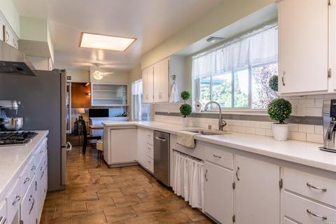 165 Buchanan Rd, Pittsburg, CA 94565 photo 8