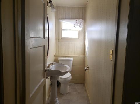 19 W Valley St, Willits, CA 95490 photo 11