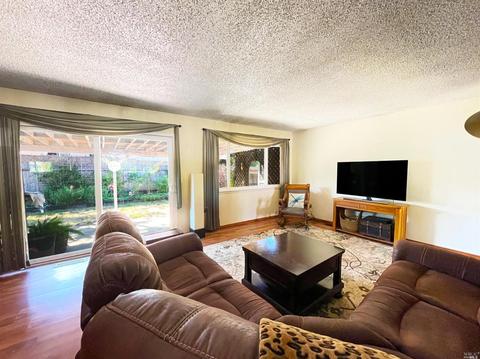 103 Margie Dr, Willits, CA 95490 photo 12