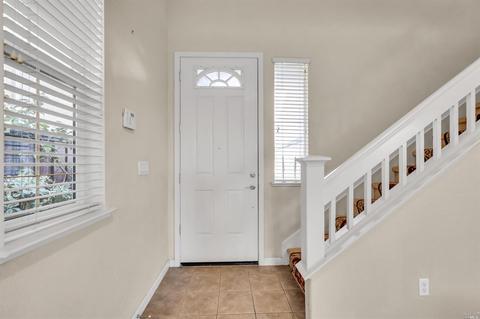 515 Malvasia Ct, Fairfield, CA 94534 photo 6