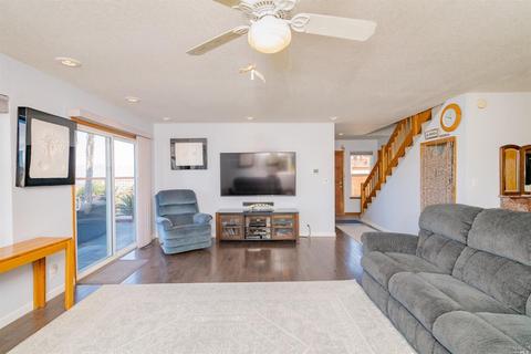 600 Noah Ct, Napa, CA 94558 photo 8