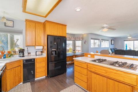 600 Noah Ct, Napa, CA 94558 photo 17