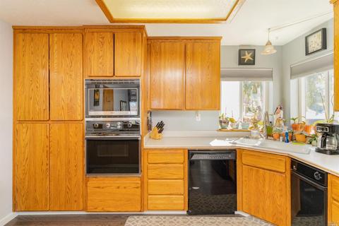 600 Noah Ct, Napa, CA 94558 photo 15