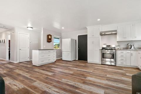 849 Colleen Dr, Windsor, CA 95492 photo 11