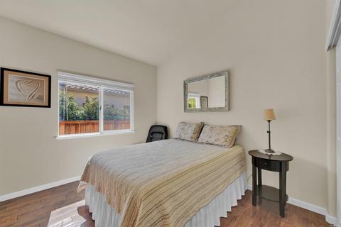 656 Renaissance Ave, Fairfield, CA 94534 photo 35