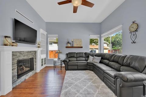 656 Renaissance Ave, Fairfield, CA 94534 photo 23