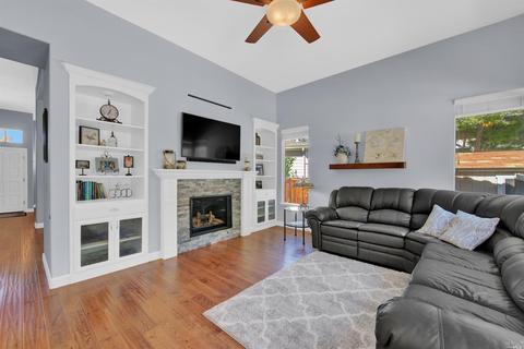 656 Renaissance Ave, Fairfield, CA 94534 photo 24